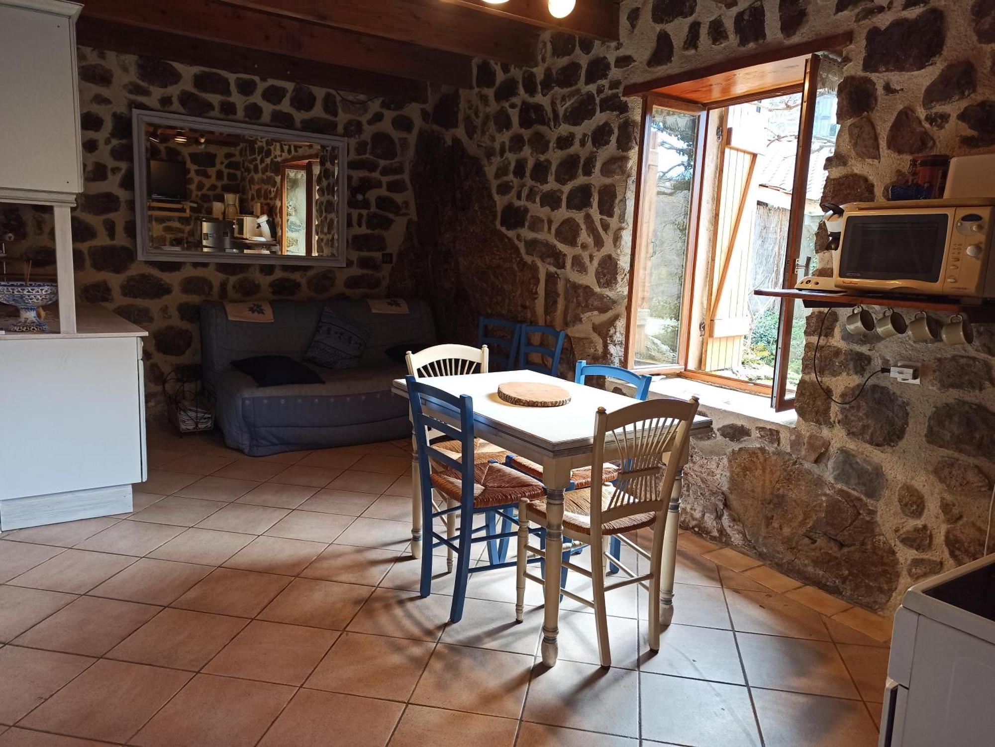 Gite Le Rocher Du Chateau De Retourtour Lamastre Eksteriør billede