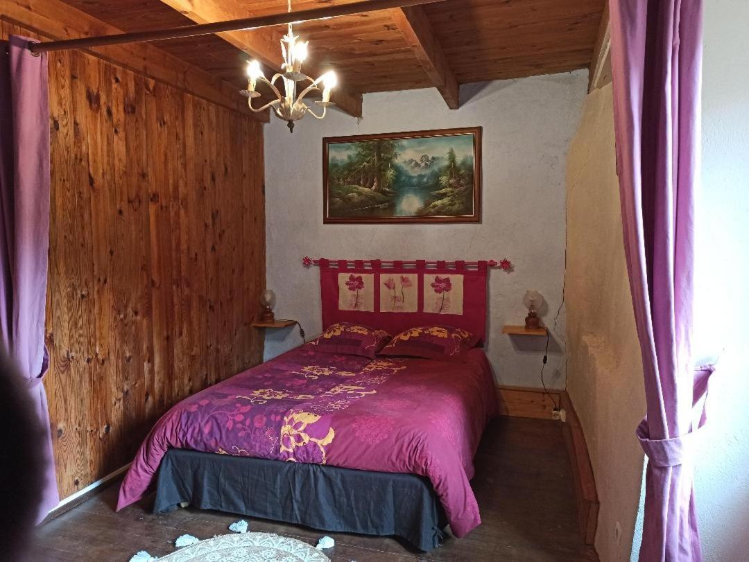 Gite Le Rocher Du Chateau De Retourtour Lamastre Eksteriør billede